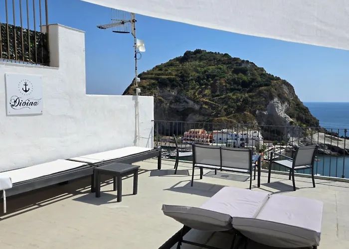 Divina Seaside Ischia Apartment Sant'Angelo (Isola d'Ischia)